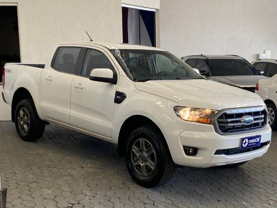 FORD RANGER 2.2 XLS 4X4 CD 16V DIESEL 4P AUTOMÁTICO